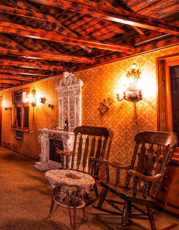 Guest House Top Floor Telavi Buitenkant foto