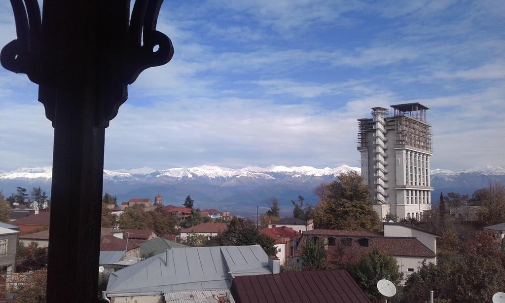 Guest House Top Floor Telavi Buitenkant foto