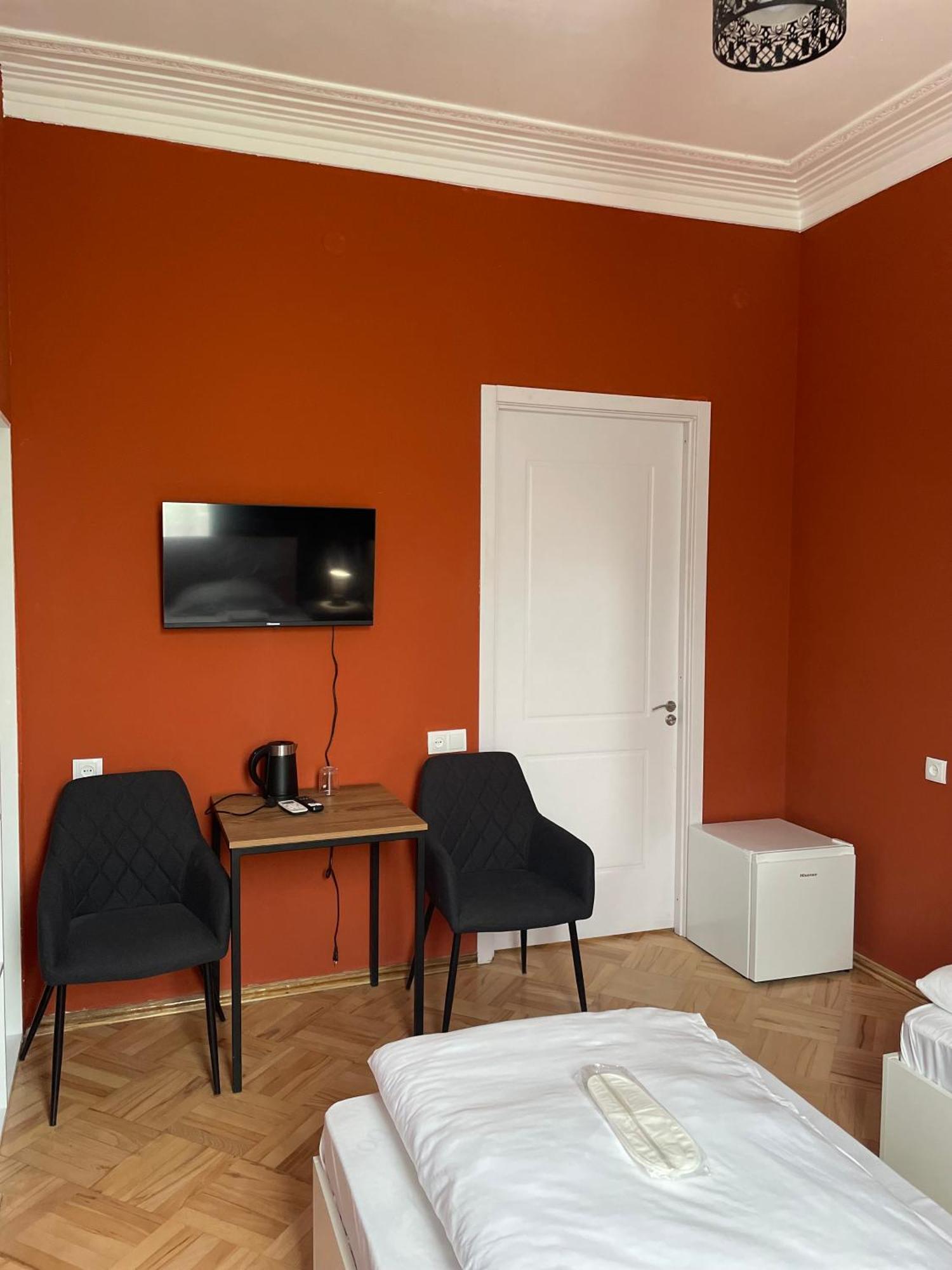 Guest House Top Floor Telavi Buitenkant foto