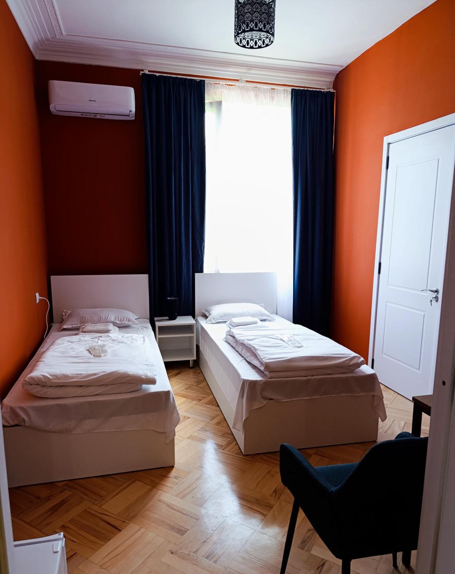 Guest House Top Floor Telavi Buitenkant foto